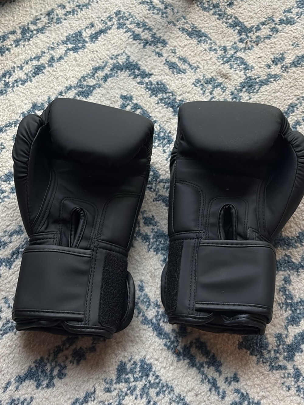Liberlupus Boxing Gloves